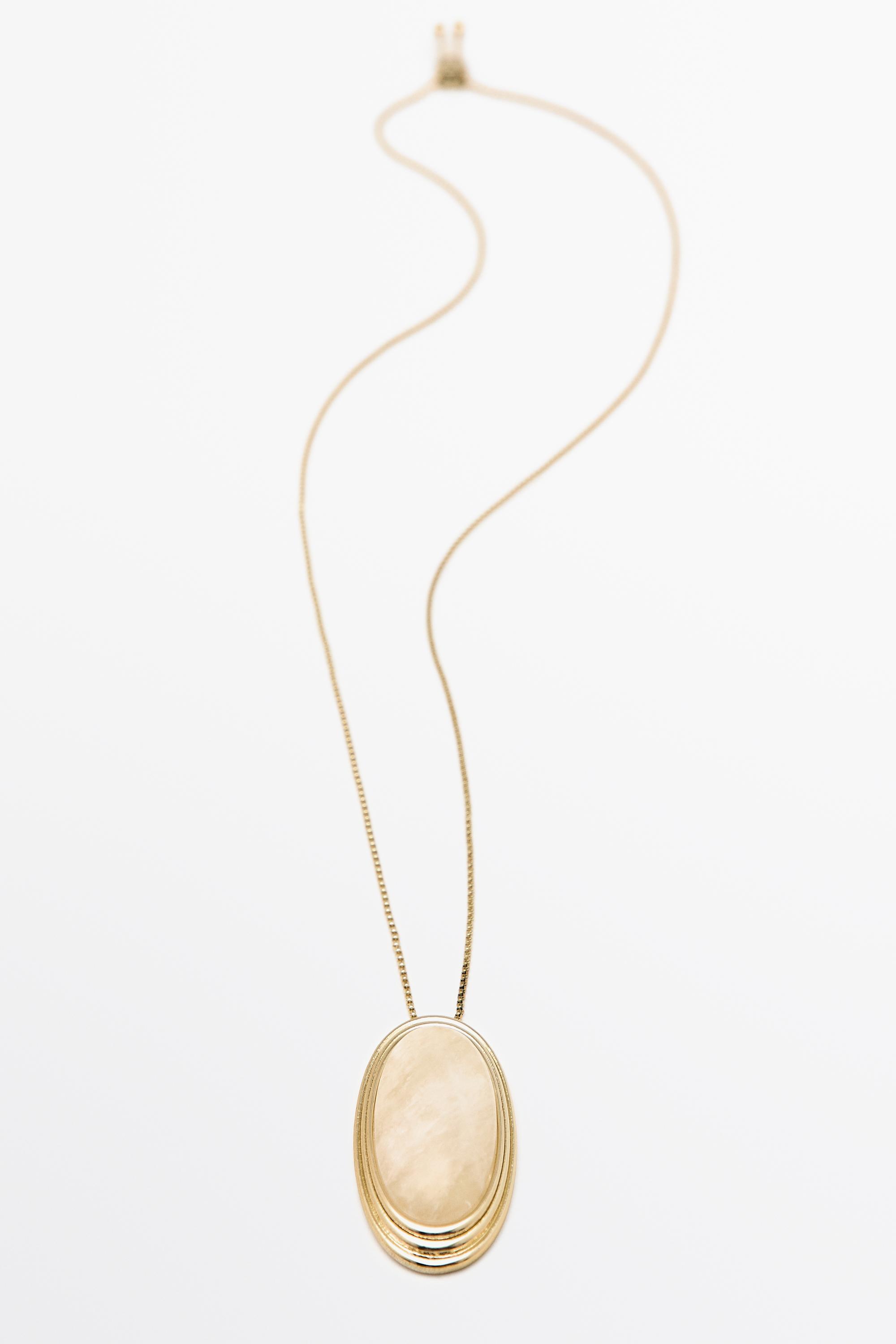 Collier pendentif pierre de quartz ovale